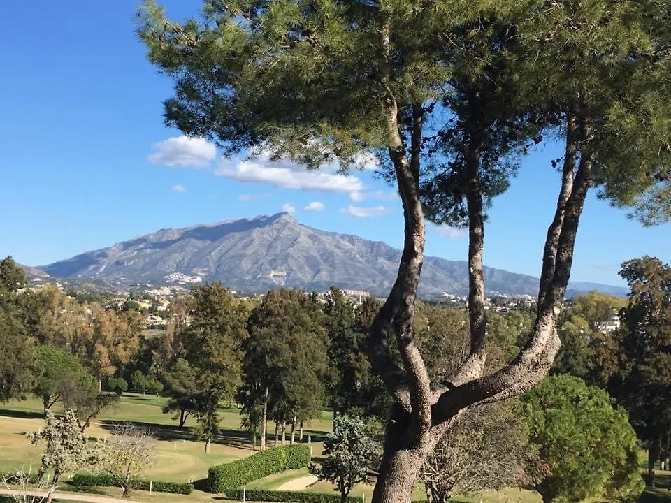 Homestay Habitacion Deluxe Con Bano Privado En Atalaya Apartagolf, Estepona