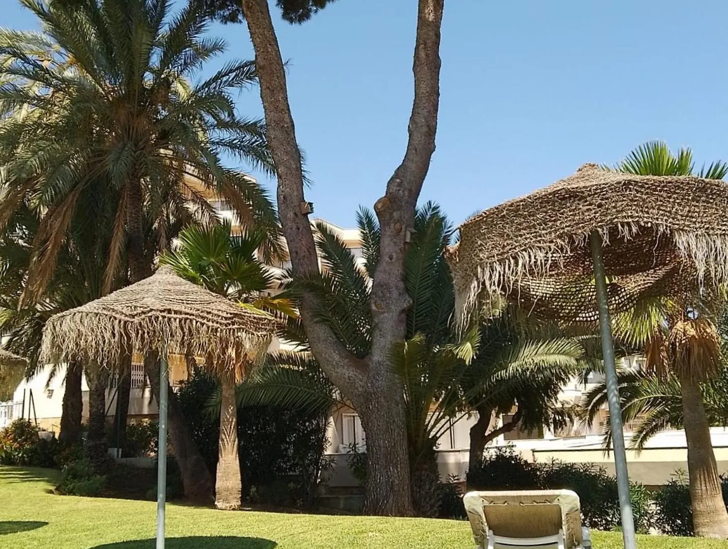 Habitacion Deluxe Con Bano Privado En Atalaya Apartagolf, Estepona